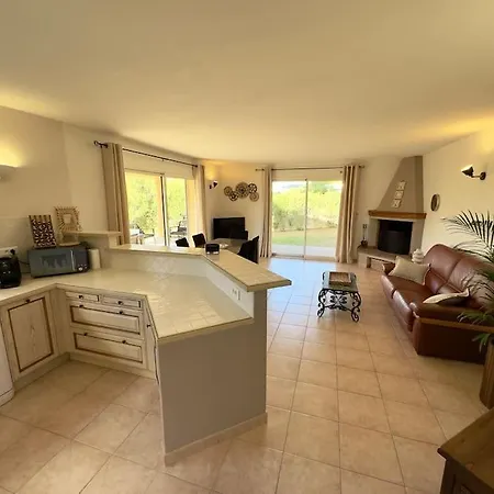 72 M2 Centre-ville Avec Jardin פורטו-וישיו