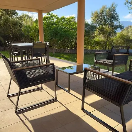 72 M2 Centre-ville Avec Jardin בית נופש