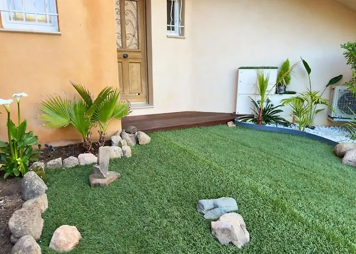 72 M2 Centre-ville Avec Jardin Semesterbostad *